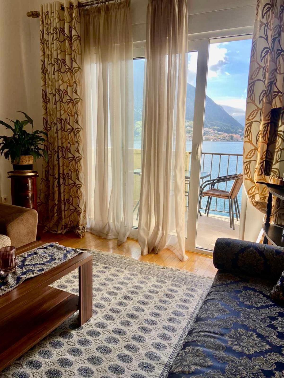 Apartment Ivanisevic 2 كوتور المظهر الخارجي الصورة